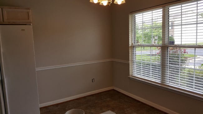 2932 WaterStone Loop in High Point, NC - Building Photo - Building Photo