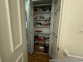 175 Freeman St, Unit 723 in Brookline, MA - Building Photo - Building Photo