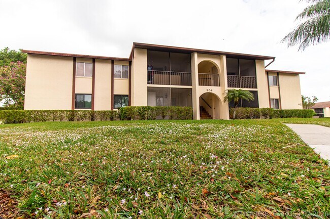 4987 Sable Pine Cir