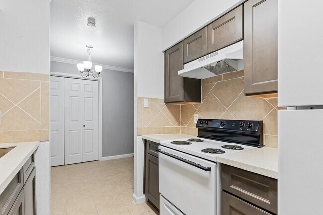 12701 Leader St in Houston, TX - Building Photo - Building Photo