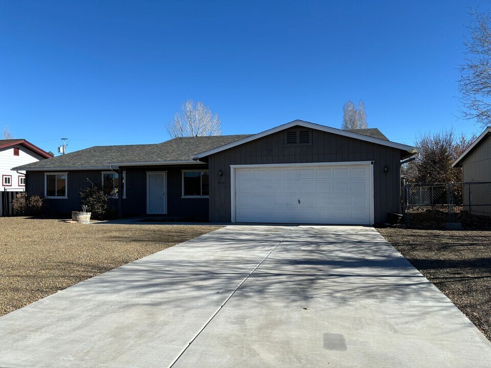 826 Hereford Dr in Williams, AZ - Building Photo