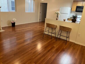 1952 Selby Ave, Unit 103 in Los Angeles, CA - Foto de edificio - Building Photo