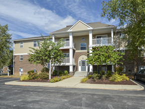 Glen Eagle Village Apartments in Newark, DE - Building Photo - Building Photo