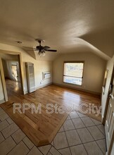 902 W 11th St in Pueblo, CO - Building Photo - Building Photo