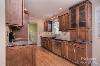 3800 Champaign St in Charlotte, NC - Building Photo - Building Photo