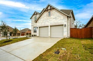 101 Barrel Bnd in Andice, TX - Building Photo