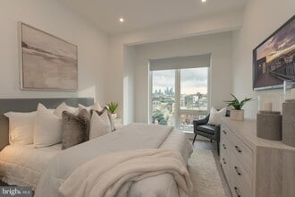 1421-23-1423 E Columbia Ave, Unit 402 in Philadelphia, PA - Foto de edificio - Building Photo