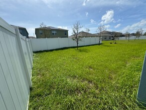 1142 Tupelo Trl in Haines City, FL - Foto de edificio - Building Photo