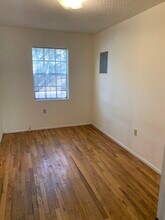 8521 Trumbull Ave SE, Unit C in Albuquerque, NM - Building Photo - Building Photo