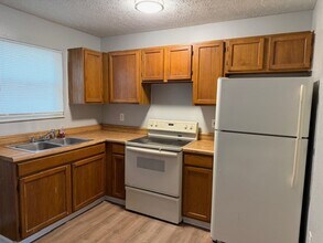 733 W Casey Dr in Sevierville, TN - Building Photo - Building Photo