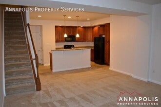 1310 Cheswick Ln in Odenton, MD - Foto de edificio - Building Photo
