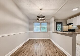 4137 The Alameda in Baltimore, MD - Building Photo - Building Photo