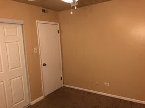 818 Sandra Dr in University Park, IL - Building Photo - Building Photo
