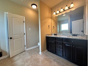 106 Valcour Pl in Youngsville, LA - Building Photo - Building Photo