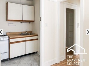 518 W Cornelia Ave, Unit 2 in Chicago, IL - Foto de edificio - Building Photo