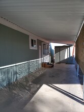 2401 E Southern Ave in Tempe, AZ - Foto de edificio - Building Photo