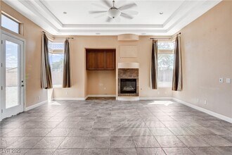 4641 Velvet Crest Ln in Las Vegas, NV - Building Photo - Building Photo
