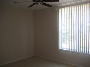 715 Walker Sq, Unit 2A in Charlottesville, VA - Building Photo - Building Photo