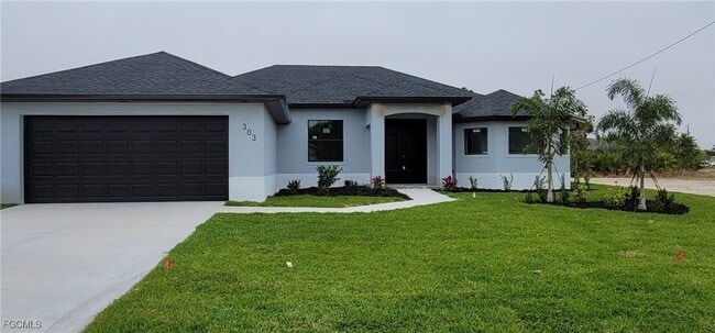 property at 303 SE 14th St