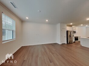 1506 Crescent Townes Wy in Raleigh, NC - Foto de edificio - Building Photo