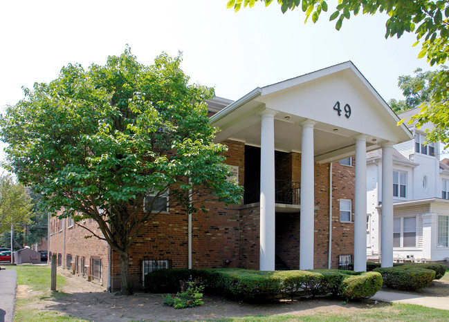 49 E 14th Ave in Columbus, OH - Foto de edificio - Building Photo