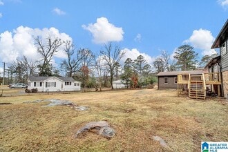 2274 Locke Cir in Birmingham, AL - Foto de edificio - Building Photo