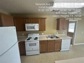 814 Sage Meadow Dr in Glenn Heights, TX - Building Photo - Building Photo