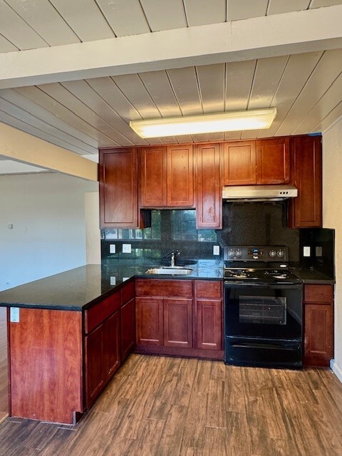 property at 1449 Marclair Dr