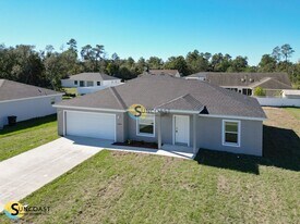 3156 W Barberton Pl in Citrus Springs, FL - Building Photo