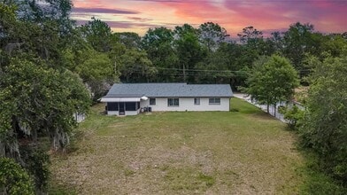 16112 N 15th St in Lutz, FL - Building Photo - Building Photo