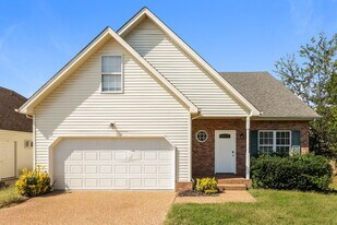 6404 Wildgrove Dr in Nashville, TN - Building Photo