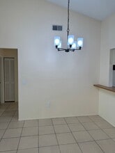 853 Mecca Dr in Sarasota, FL - Building Photo - Building Photo