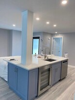 1556 S Ocean Ln in Fort Lauderdale, FL - Building Photo