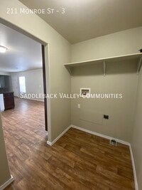 211 Monroe St photo'