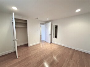 146 Hibbert St in Arlington, MA - Building Photo - Building Photo
