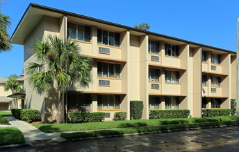 Antioch Manor in Orlando, FL - Building Photo - Building Photo