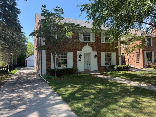 property at 1137 Audubon Rd
