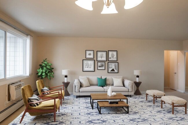 555 River Ave in Winnipeg, MB - Building Photo - Building Photo