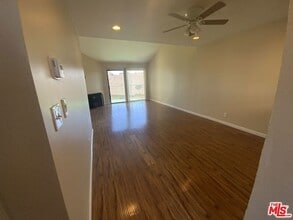620 W Hyde Park Blvd in Inglewood, CA - Building Photo - Building Photo