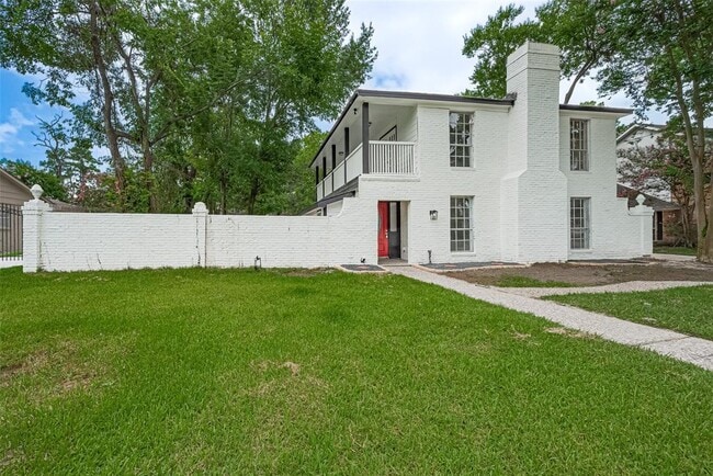 property at 10815 Creektree Dr