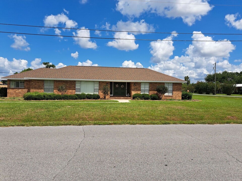 2119 E Orlando Rd in Panama City, FL - Building Photo