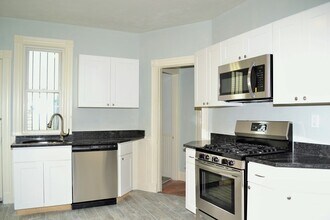 37 Taft St-Unit -3 in Boston, MA - Building Photo - Building Photo