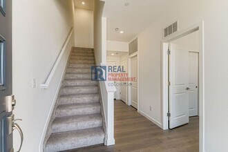 1747 Peak Lp in Broomfield, CO - Building Photo - Building Photo