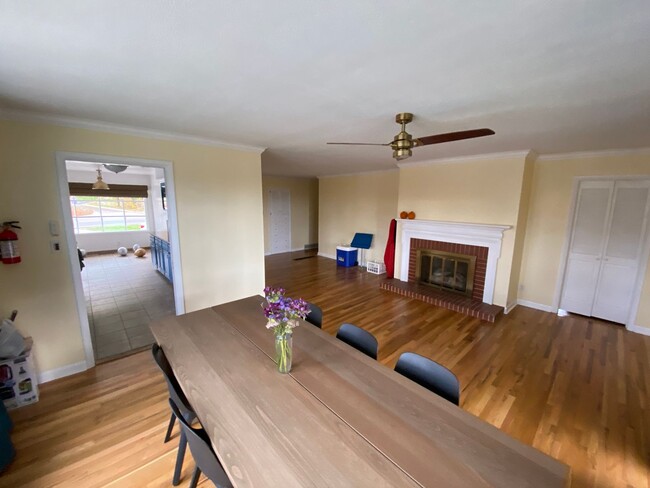 4049 Taylor Ave in Ogden, UT - Building Photo - Building Photo