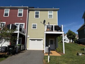 1256 Haden Pl in Crozet, VA - Building Photo - Building Photo