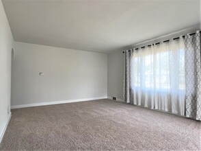 108 E Cochran St in Middletown, DE - Building Photo - Building Photo