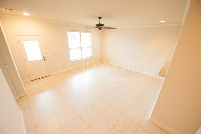 4624 Angus Dr in Fort Worth, TX - Foto de edificio - Building Photo