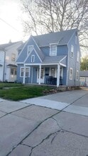 1378 Wildwood Rd in Toledo, OH - Building Photo - Building Photo