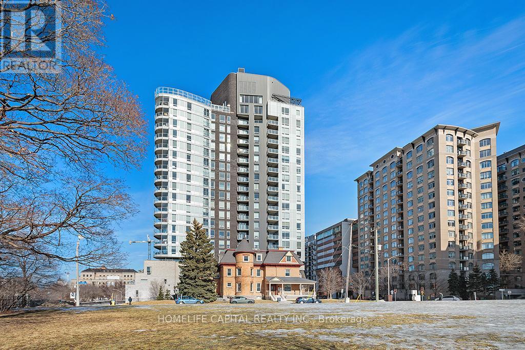 428-1428 Sparks St. in Ottawa, ON - Building Photo