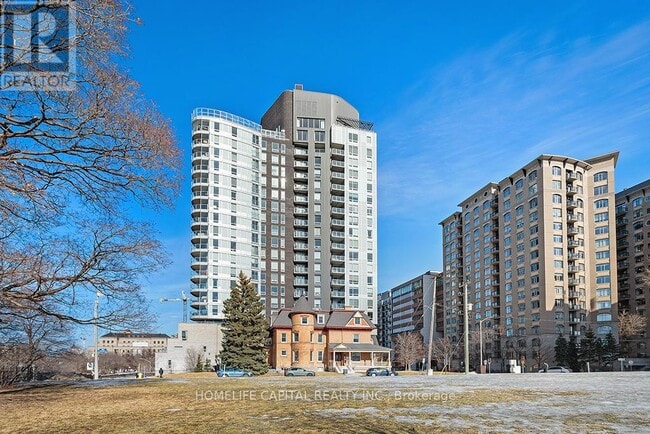 property at 428-1428 Sparks St.